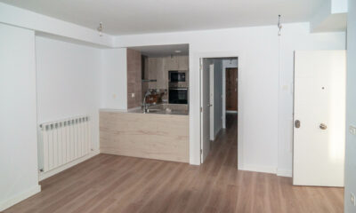 Villanúa edificio viviendas