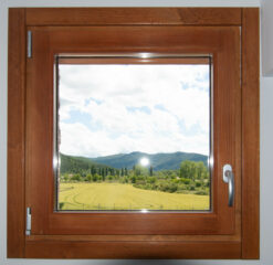 Villanúa edificio viviendas